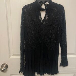 Black High-neck Lace Long Sleeve Top-S